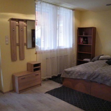 Pal Utcai Apartman 米什科尔茨 外观 照片