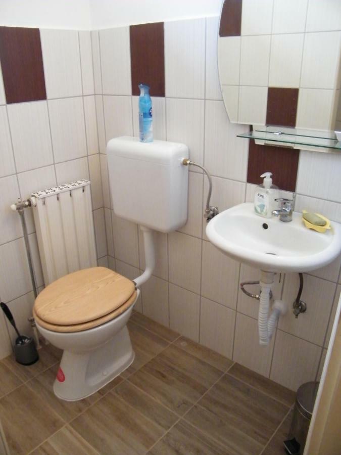 Pal Utcai Apartman 米什科尔茨 外观 照片